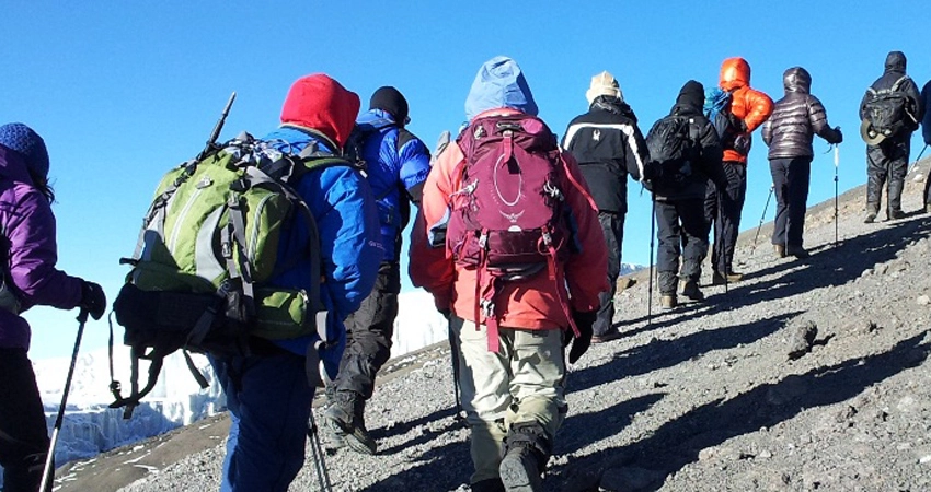 6 days machame route climbing 